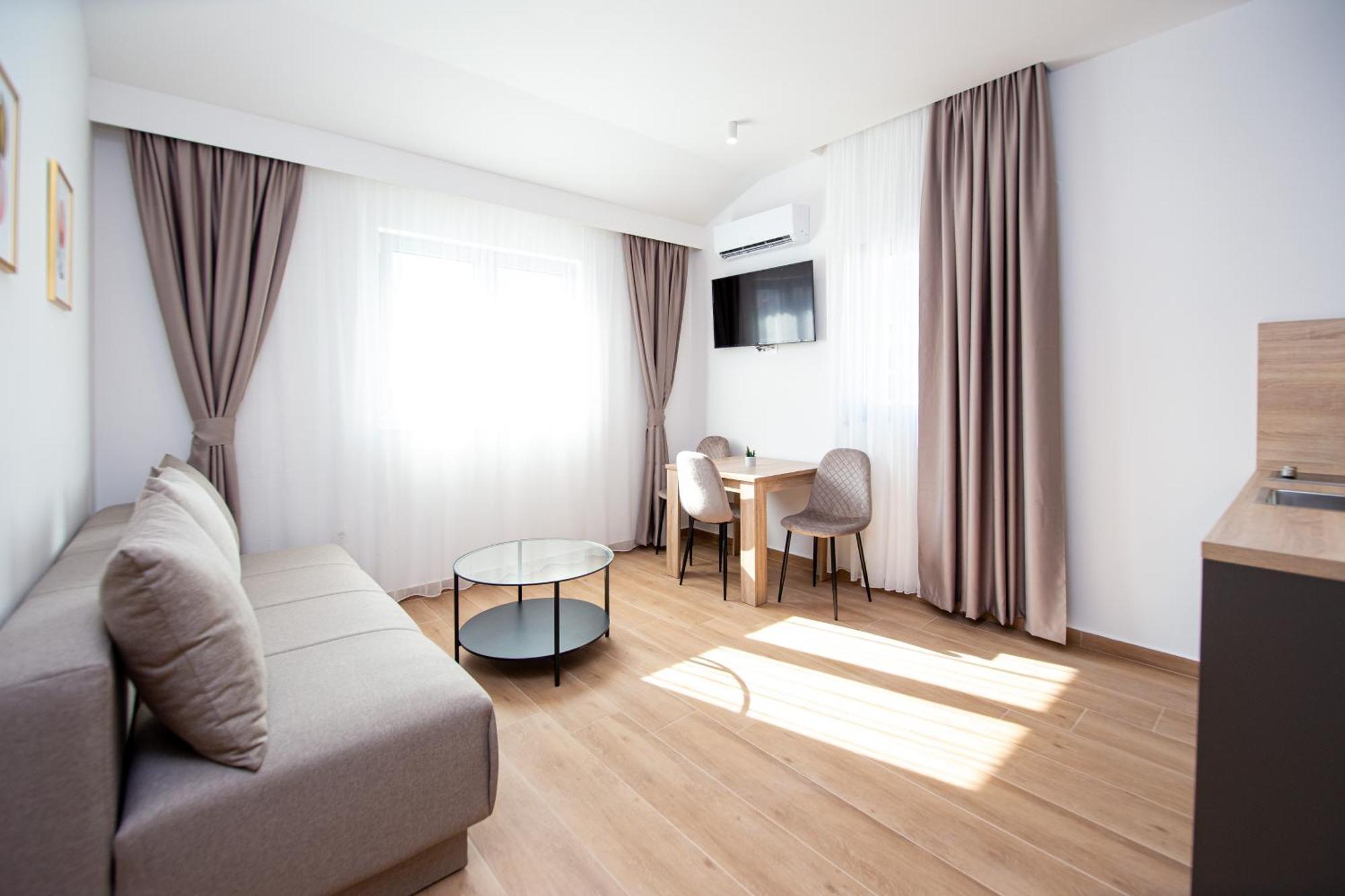 Apartments Sirena Будва Екстер'єр фото