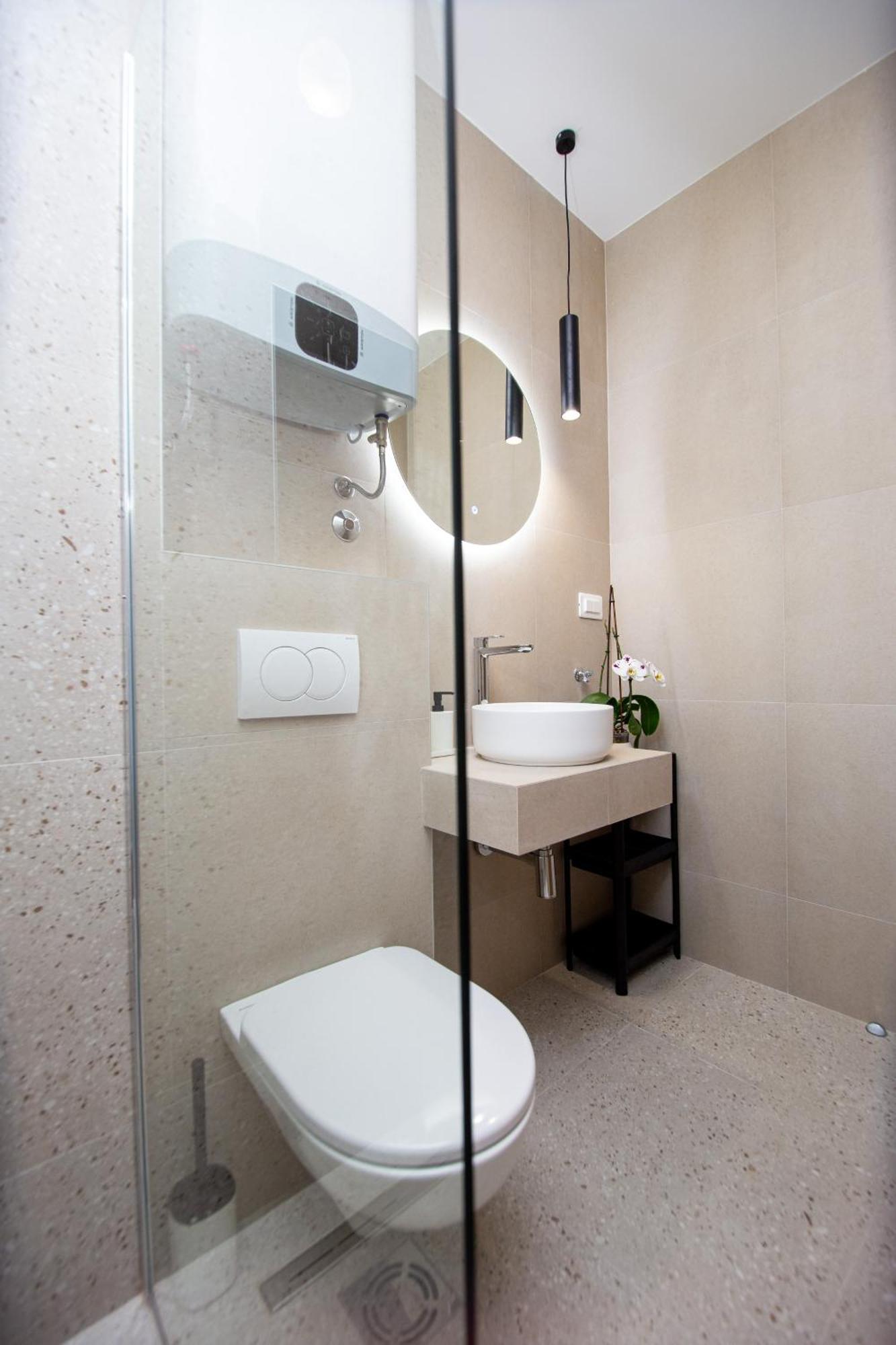 Apartments Sirena - Modern Stay With Free Parking Будва Екстер'єр фото