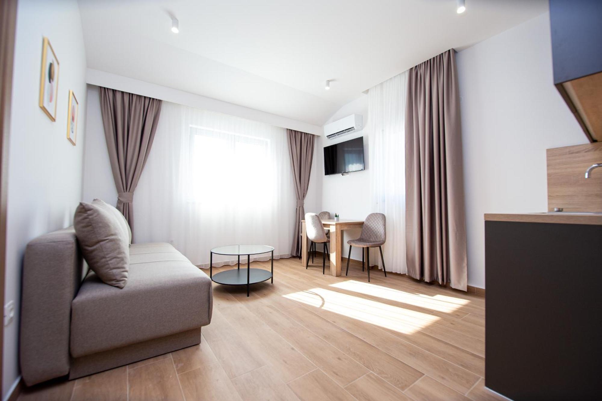 Apartments Sirena Будва Екстер'єр фото