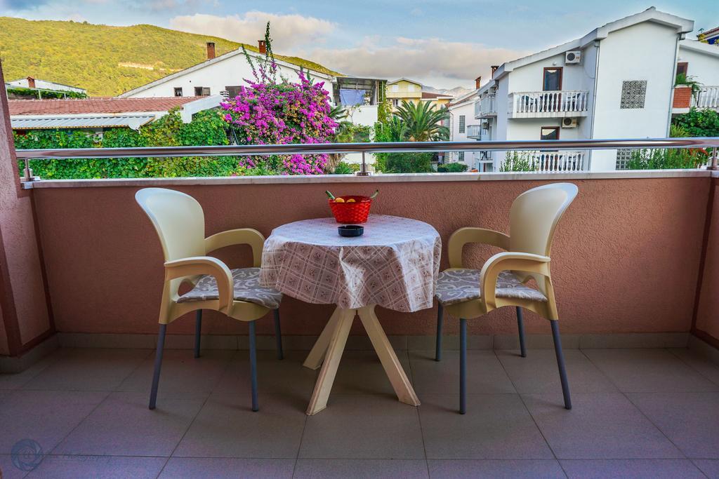 Apartments Sirena - Modern Stay With Free Parking Будва Екстер'єр фото